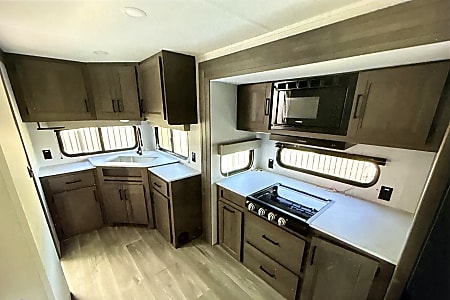 Travel trailer