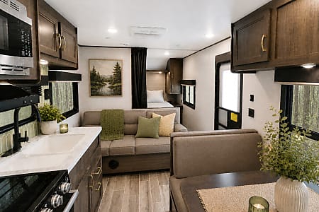 Travel trailer