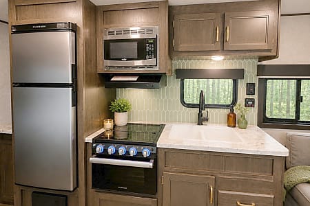 Travel trailer