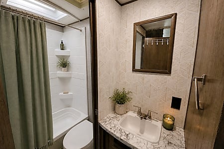 Travel trailer