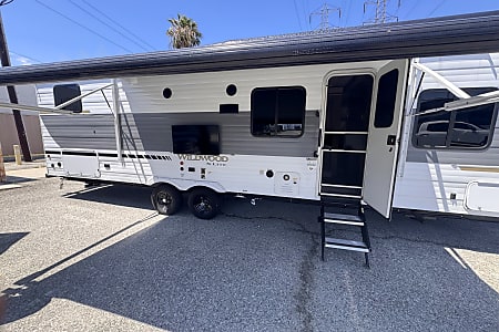 Travel trailer