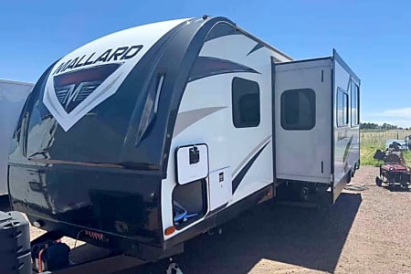 Travel trailer