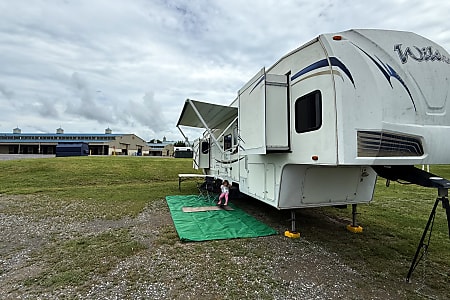 Fifth-wheel