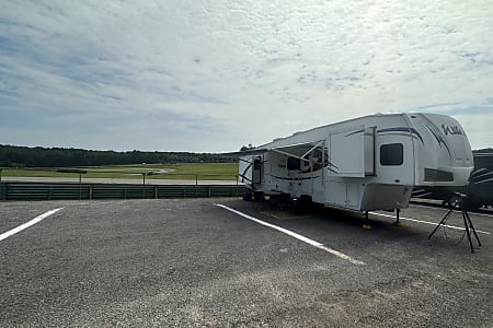 Fifth-wheel