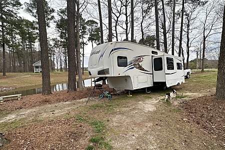 Fifth-wheel