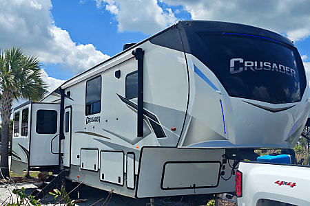 Fifth-wheel