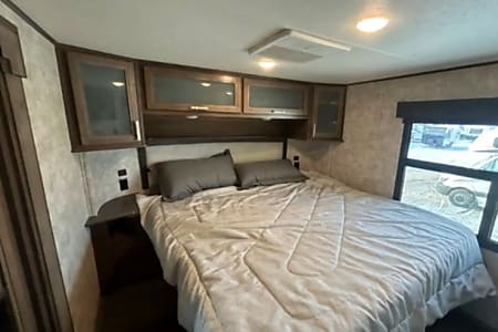 Fifth-wheel