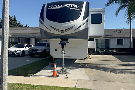 Fifth-wheel