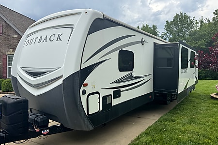 Travel trailer