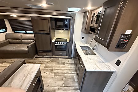 Travel trailer