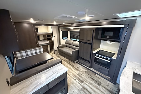 Travel trailer