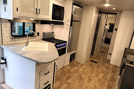 Travel trailer