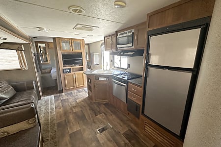 Travel trailer