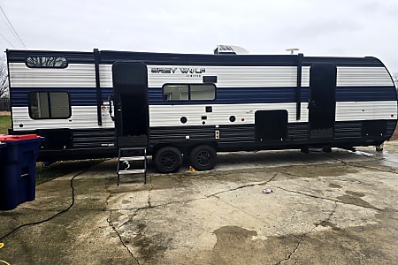Travel trailer