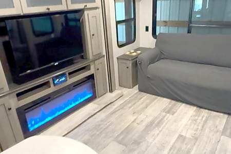 Travel trailer