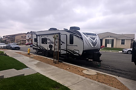 Toy hauler