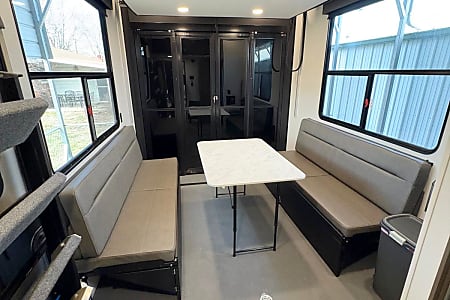 Fifth-wheel
