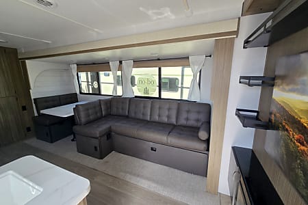 Travel trailer