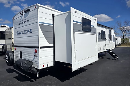Travel trailer