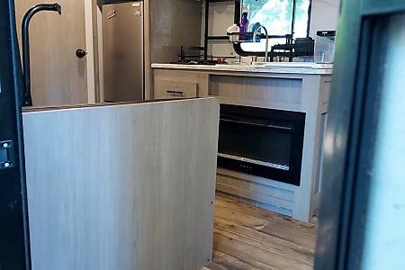 Travel trailer