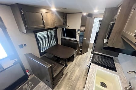 Travel trailer