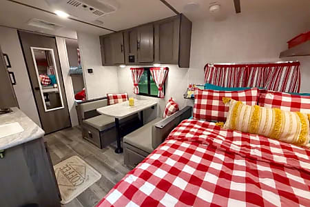 Travel trailer