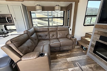 Fifth-wheel
