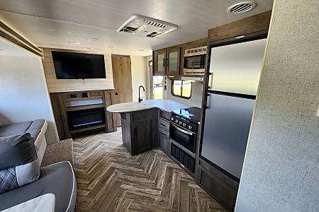 Travel trailer
