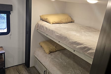 Travel trailer