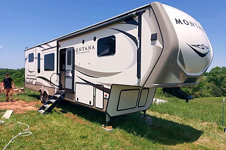 Fifth-wheel