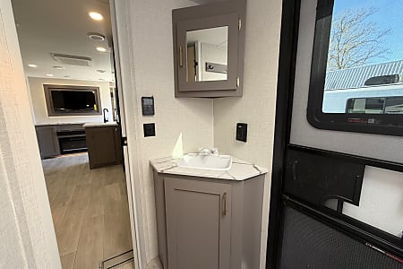 Travel trailer