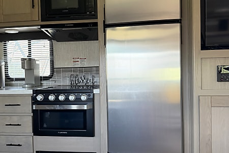 Travel trailer