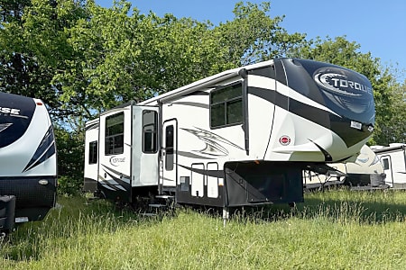 Fifth-wheel