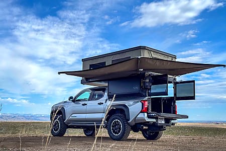 Truck Camper