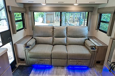 Travel trailer