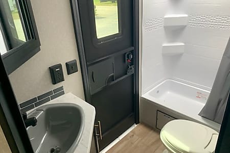 Travel trailer