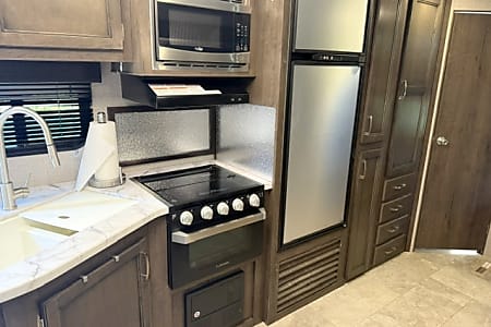 Travel trailer
