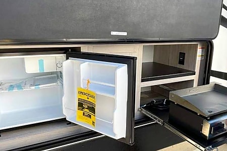 Travel trailer