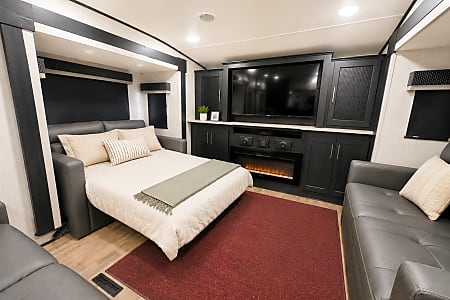 Fifth-wheel
