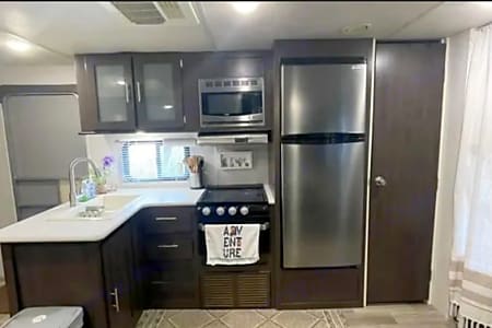 Travel trailer