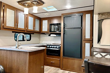 Travel trailer