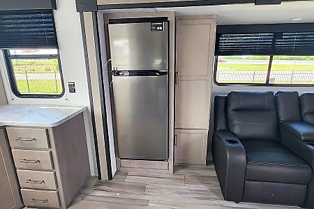 Travel trailer
