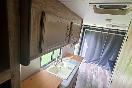 Toy hauler