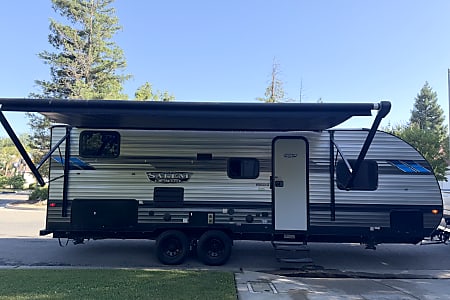 Travel trailer