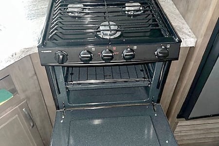Travel trailer