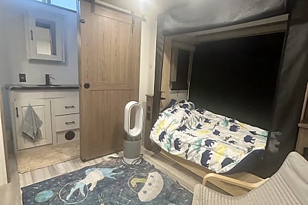 Fifth-wheel