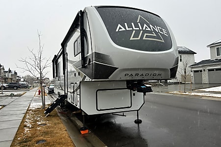 Fifth-wheel