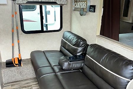 Travel trailer