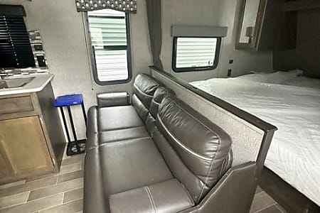 Travel trailer