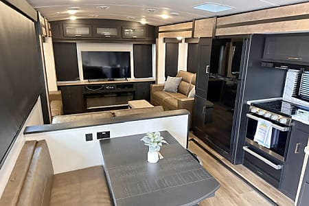 Travel trailer